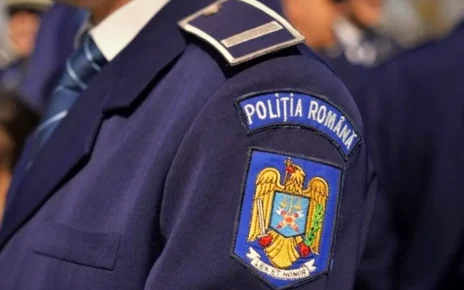 Bărbatul a fost reținut după ce s-ar fi dat drept ofițer de poliție
