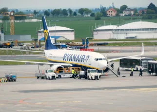 Dammam: un mort și opt răniți după atacul la aeroport