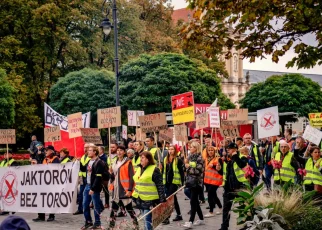 După distrugeri, Italia trimite 500 de militari pentru securitatea în Milano