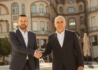 Florin Birta îi ridică statuie lui Bolojan, dar PNL este pierdut fără el