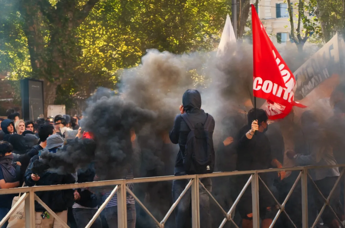 Italia se pregătește pentru o nouă rundă de proteste sâmbătă. Mii de polițiști, pe străzi