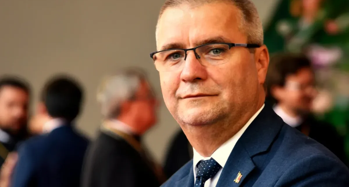 Ministrul Ionescu: violența și drogurile în școli nu sunt un fenomen local