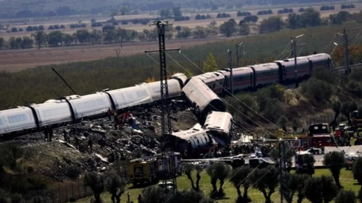 Românul care a salvat pasageri din trenurile morții din Spania: „A fost o explozie ca o bombă”