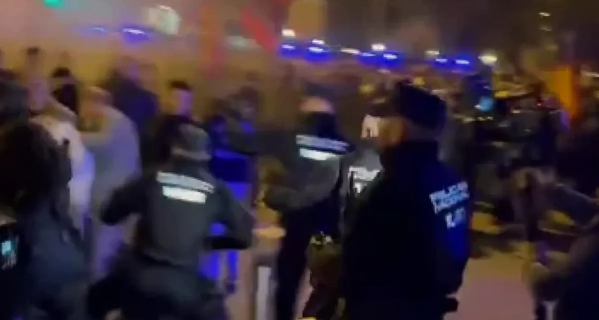 Sánchez trimite forțele de ordine împotriva protestatarilor după tragedie