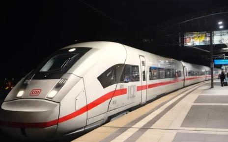 Trenul cu 13 minute întârziere nu a mai intrat în Elveția