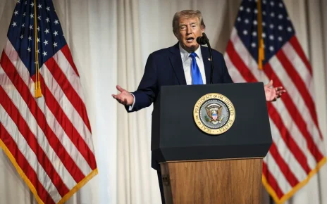 Trump spune că Le Pen a fost tratată prost. Nu o susține oficial